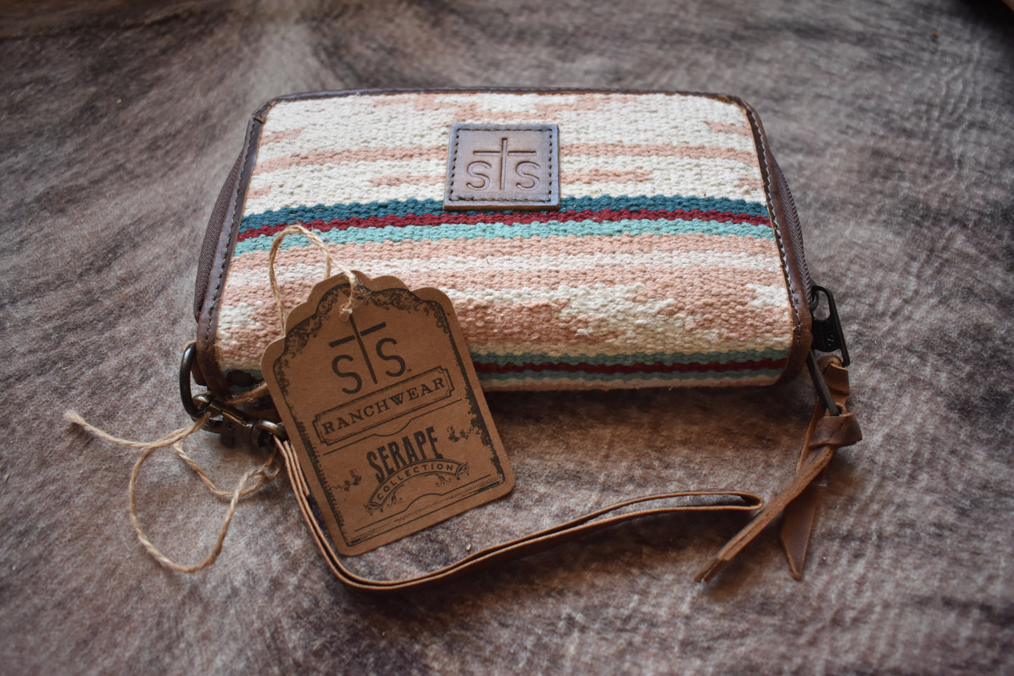 Palomino Serape Kacy Organizer